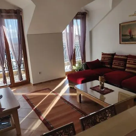 Navi Apartment, Seaview Apartment